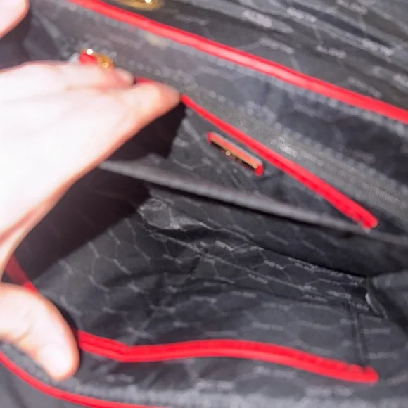 Aldo Scarlet Quilted Shoulder Bag with Gold Chain - Picture 2 of 5